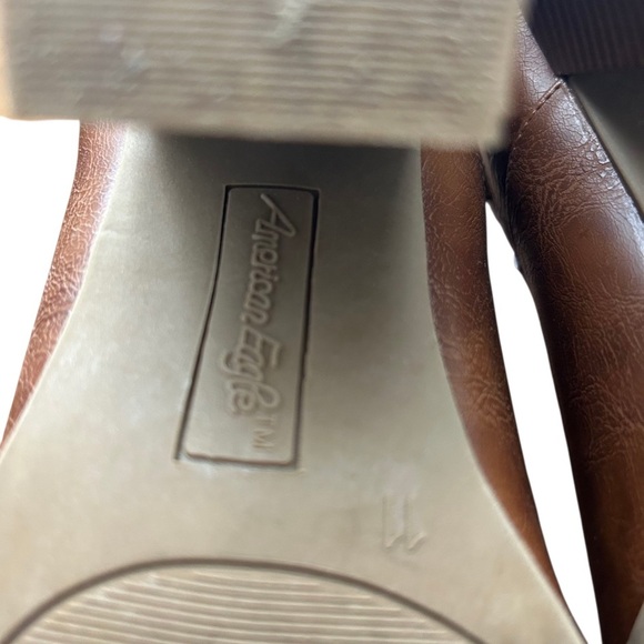 American Eagle Brown Ankle Booties Stacked Heel Cutout Buckle Detail Size 11 - Picture 4 of 7